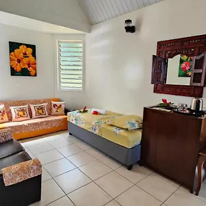Chalet Perl Tahaa, Tiva